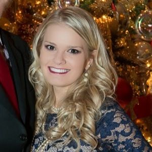 Meet your Posher, Liz